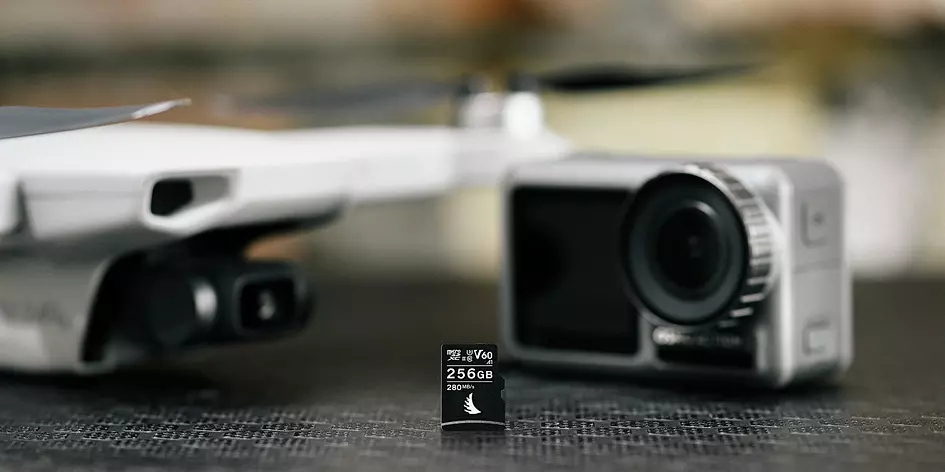 Karta pamięci Angelbird AV Pro microSDXC 256GB V60 UHS-II (280 MB/s) + adapter SD